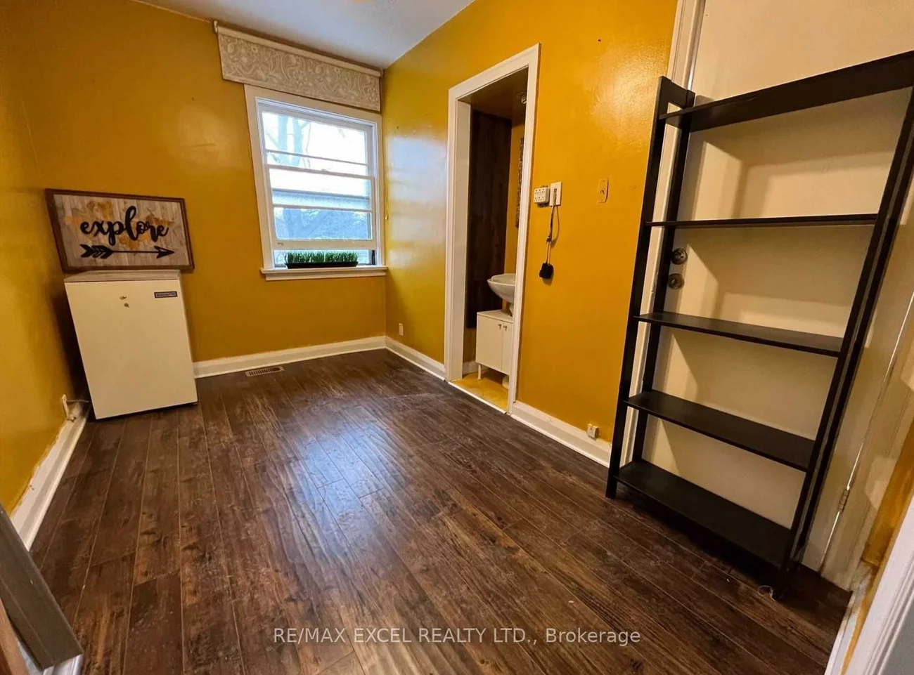 9961, Yonge, Harding, Richmond Hill