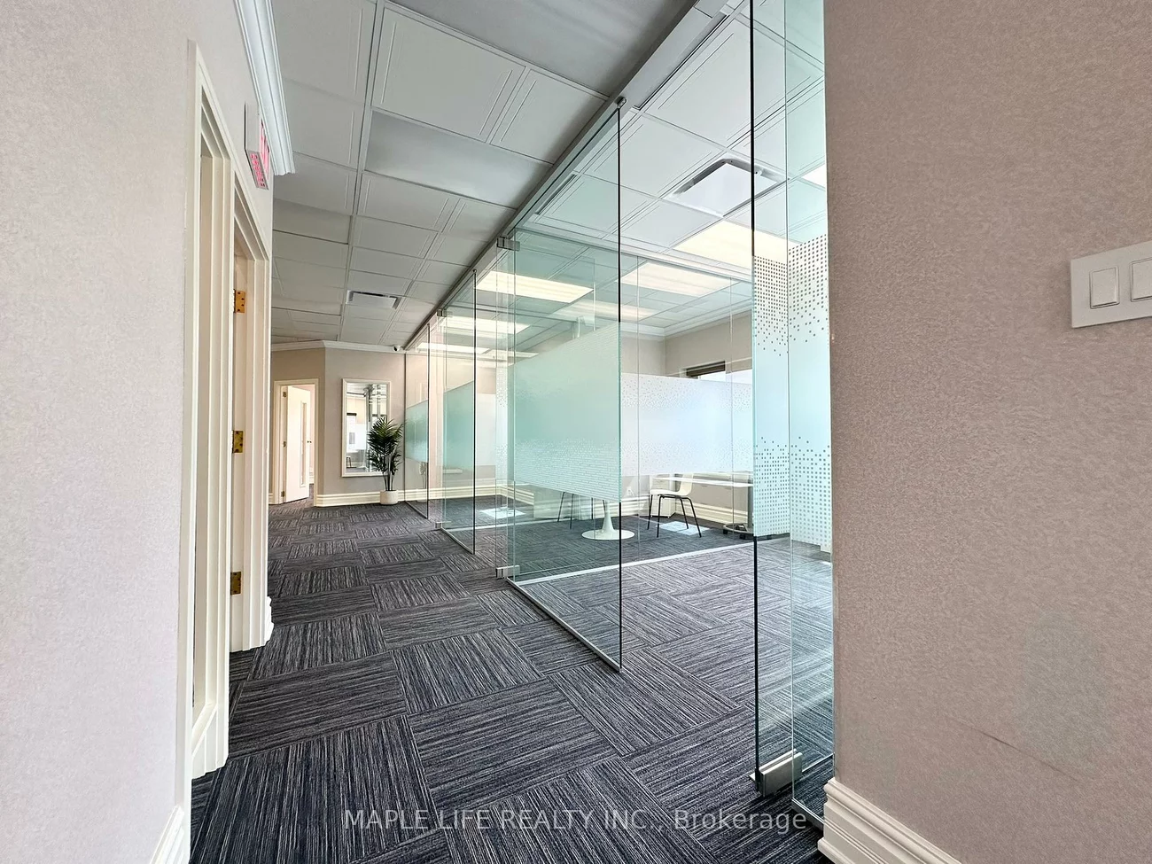30, Wertheim, Beaver Creek Business Park, Richmond Hill