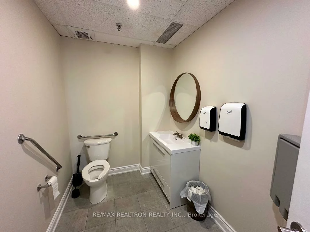205, Don Head Village, North Richvale, Richmond Hill