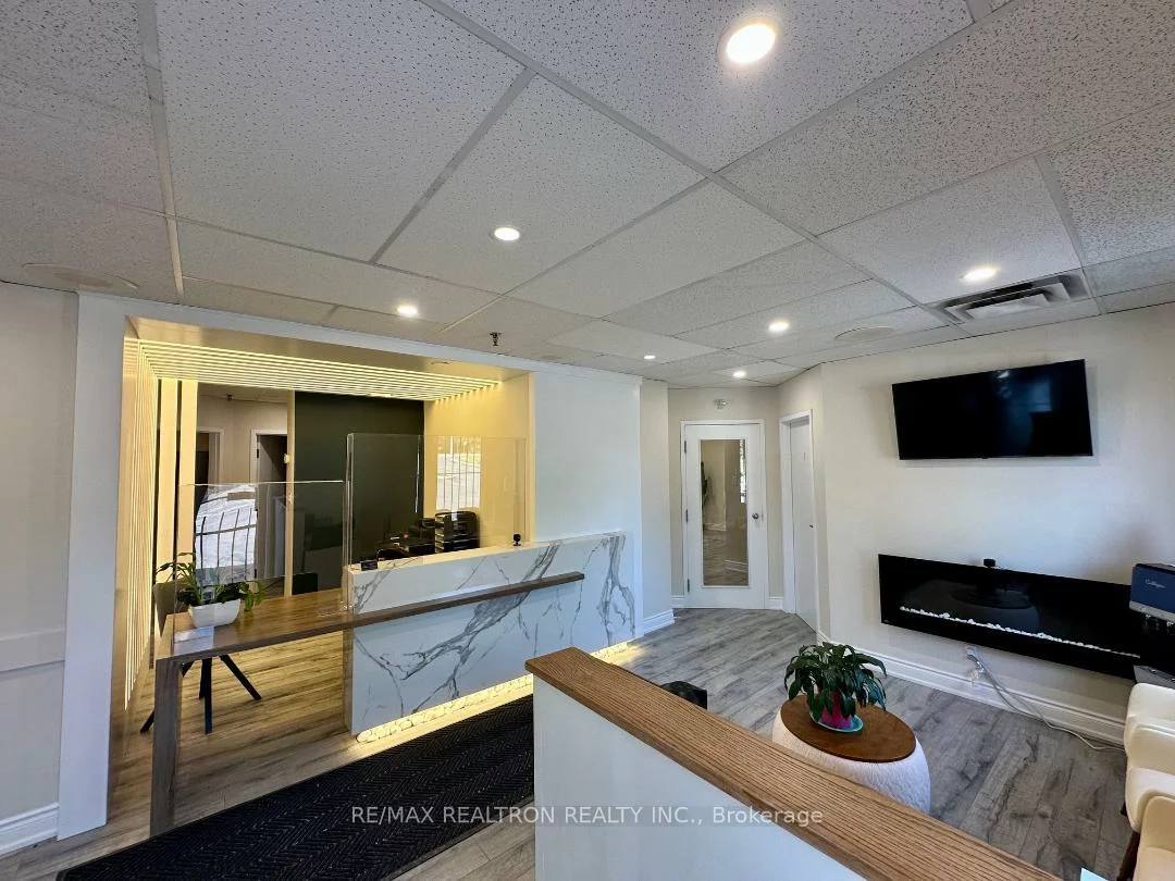 205, Don Head Village, North Richvale, Richmond Hill