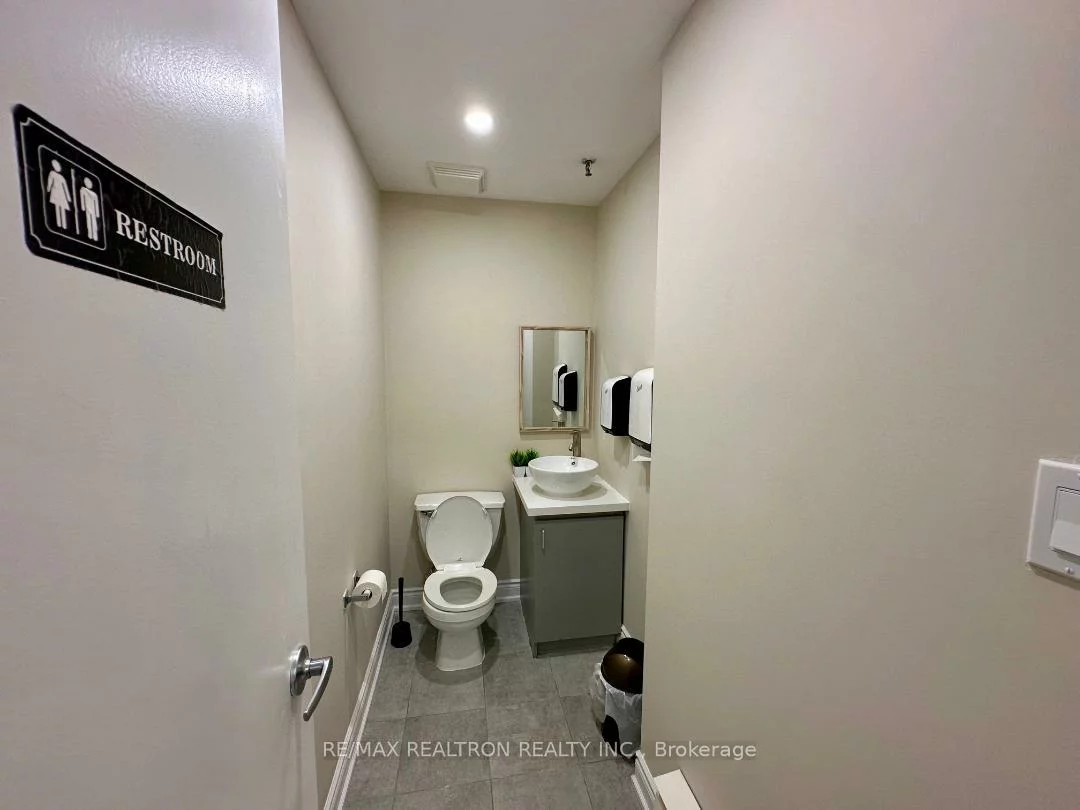 205, Don Head Village, North Richvale, Richmond Hill