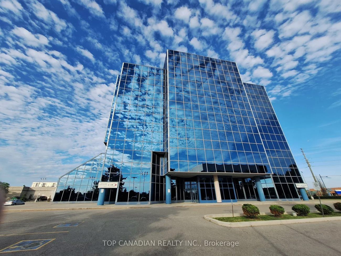15, Wertheim, Beaver Creek Business Park, Richmond Hill