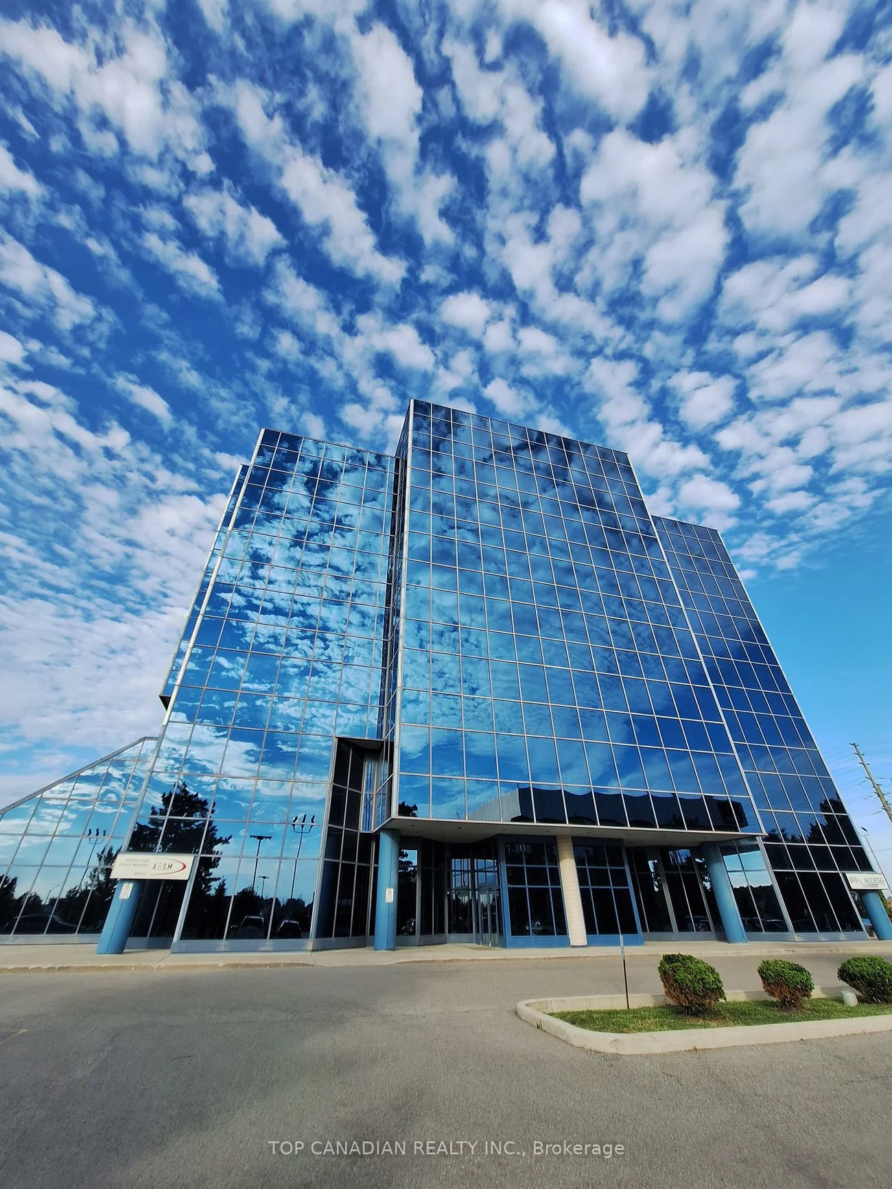 15, Wertheim, Beaver Creek Business Park, Richmond Hill