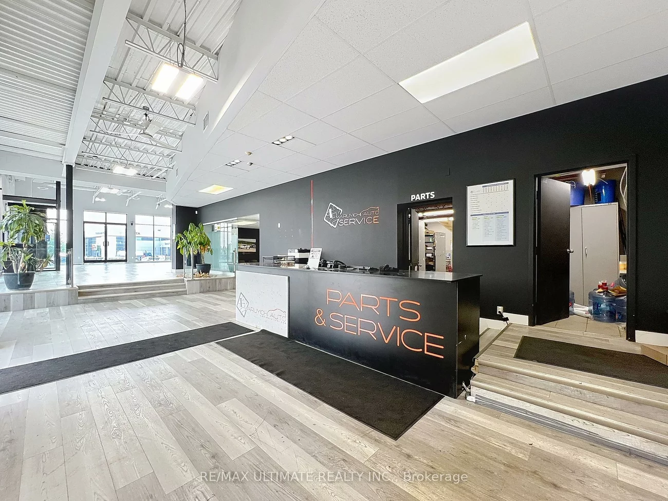 11262, Yonge, Westbrook, Richmond Hill