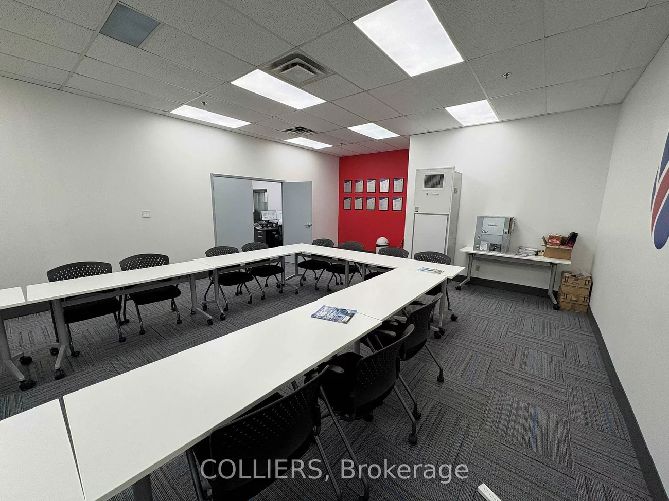 100, Leek, Beaver Creek Business Park, Richmond Hill