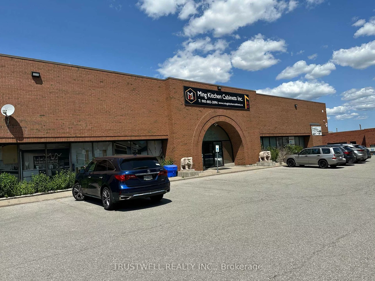 20, West Pearce, Beaver Creek Business Park, Richmond Hill