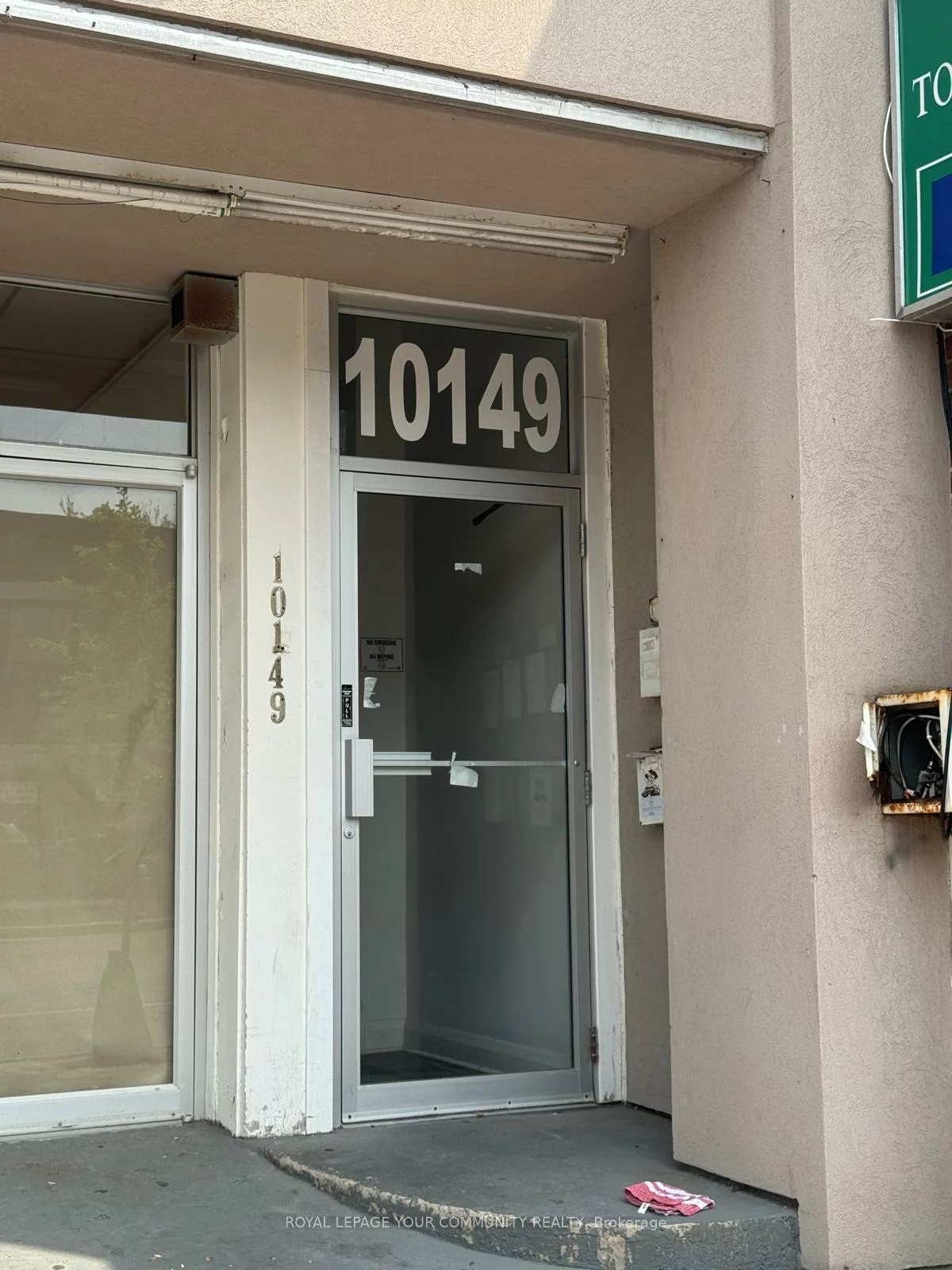 10149, Yonge, Crosby, Richmond Hill