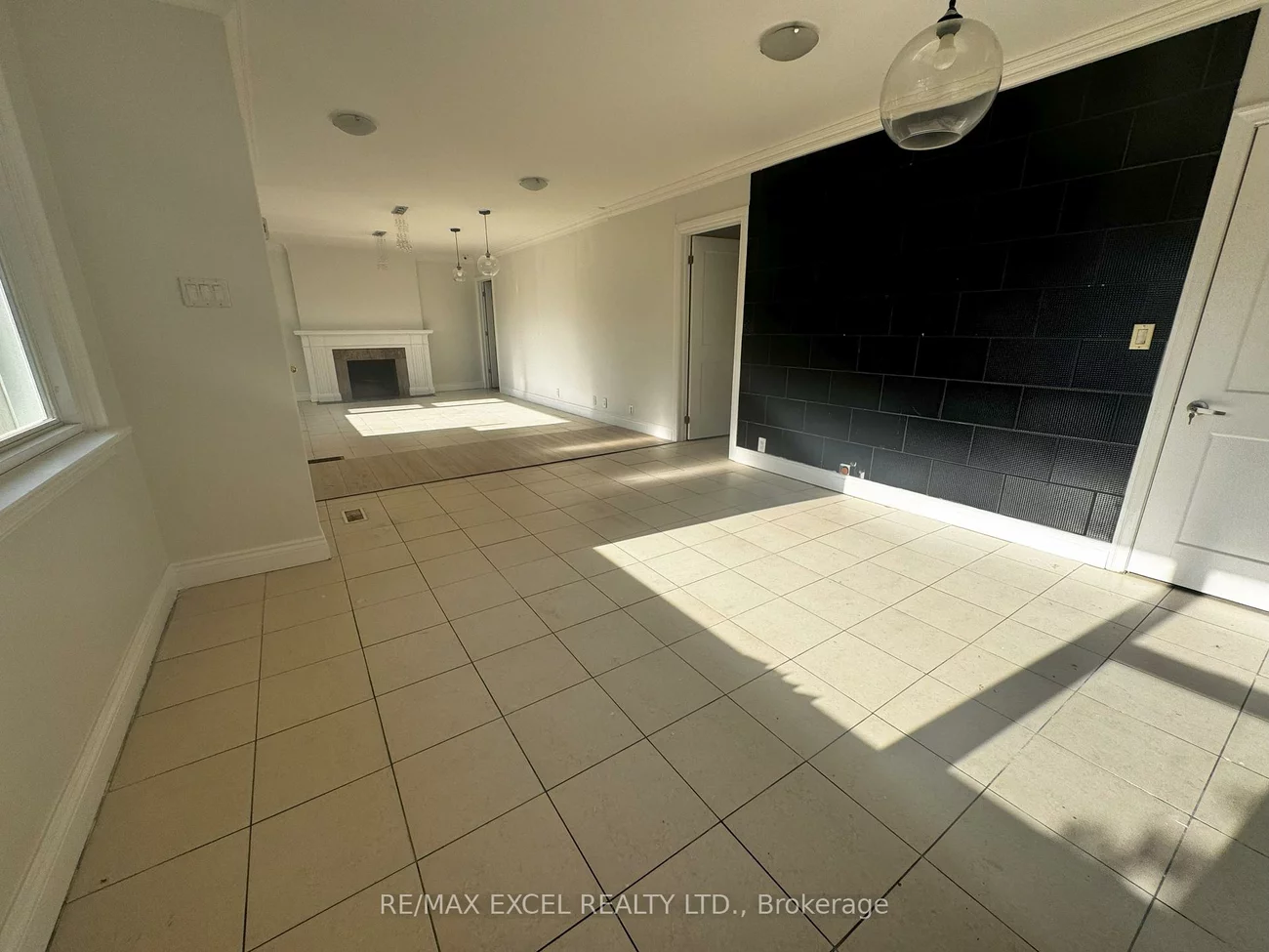 9961, Yonge, Harding, Richmond Hill