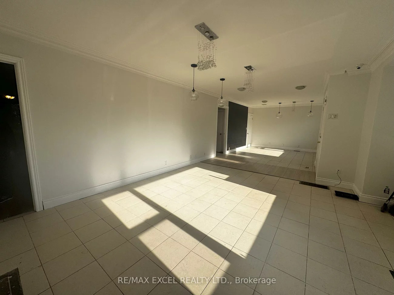 9961, Yonge, Harding, Richmond Hill