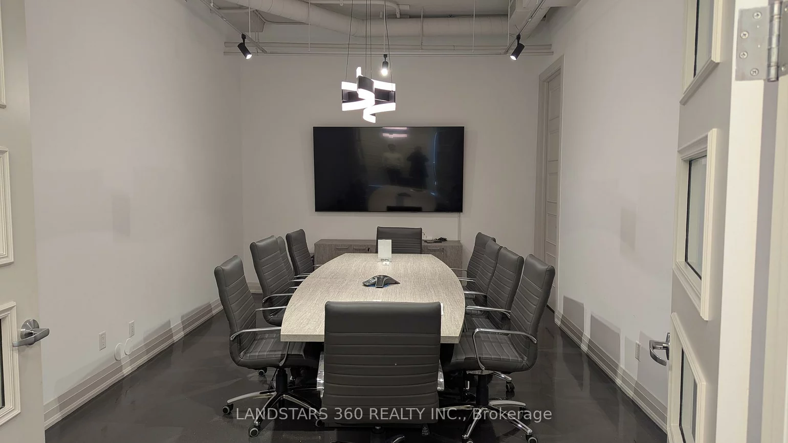 15, Wertheim, Beaver Creek Business Park, Richmond Hill