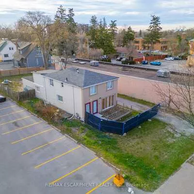 10329, Yonge, North Richvale, Richmond Hill