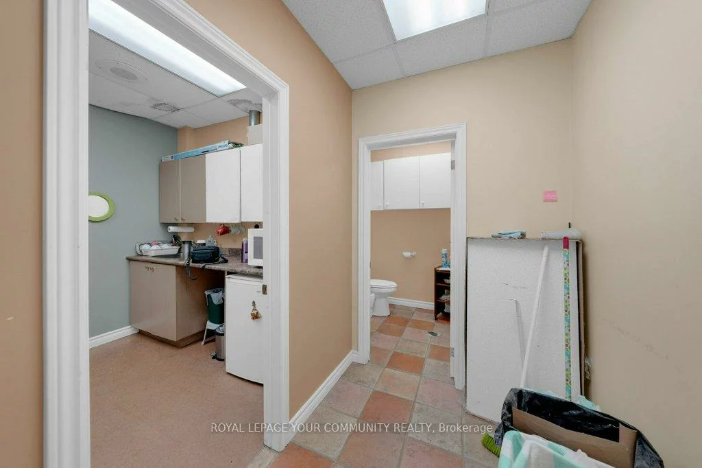 9631, Yonge, Harding, Richmond Hill
