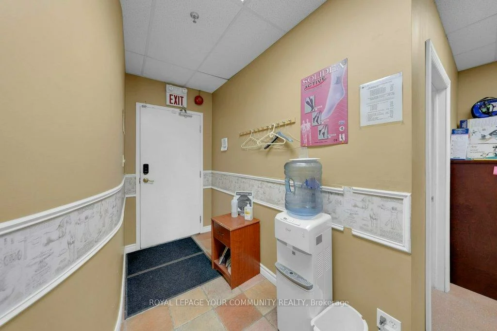 9631, Yonge, Harding, Richmond Hill