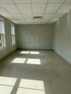 10132, Yonge, Mill Pond, Richmond Hill