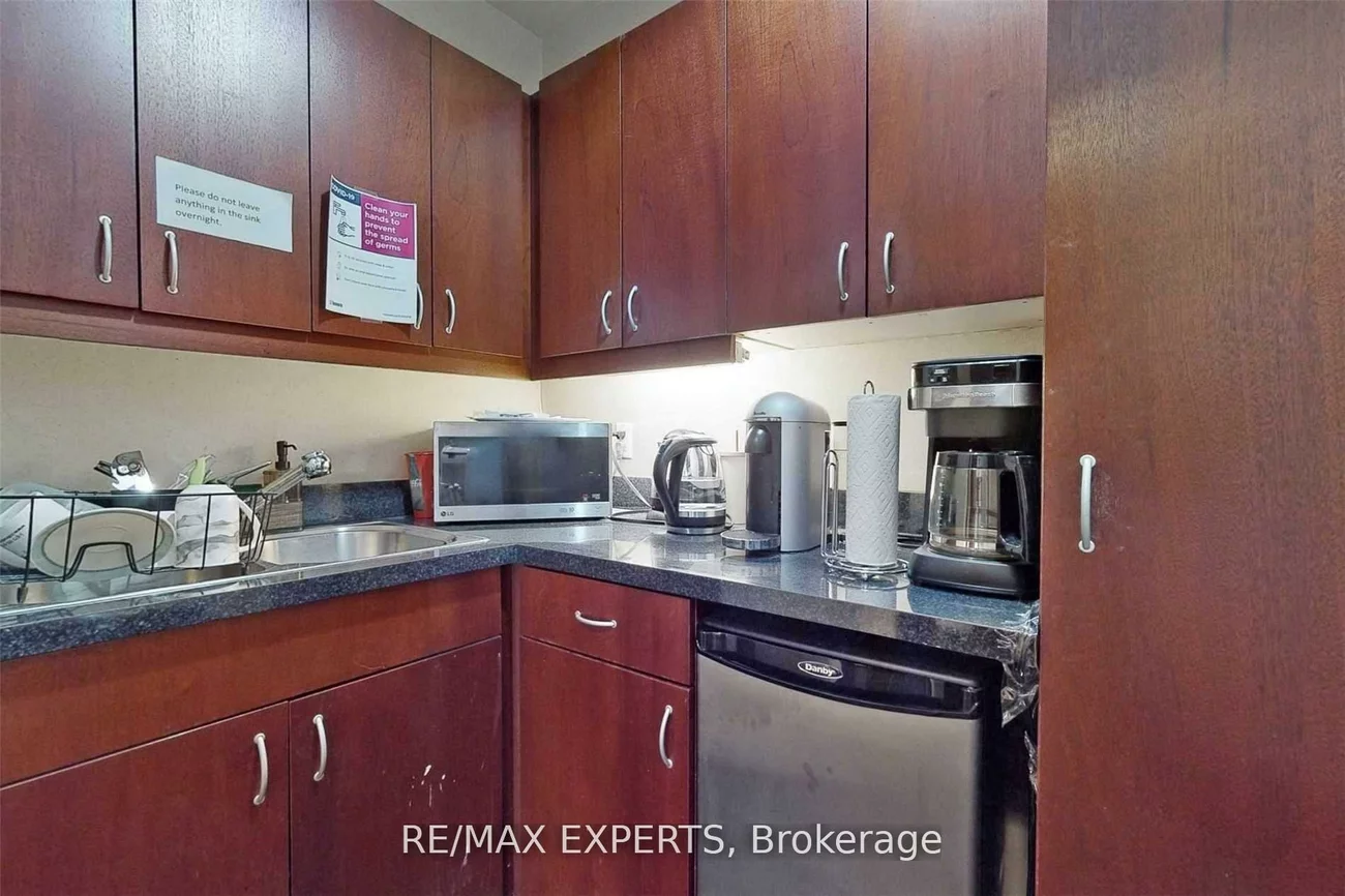 30, Wertheim, Beaver Creek Business Park, Richmond Hill