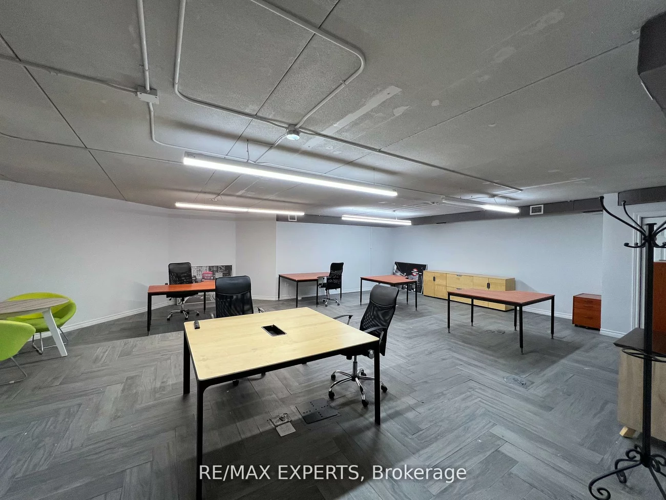 30, Wertheim, Beaver Creek Business Park, Richmond Hill