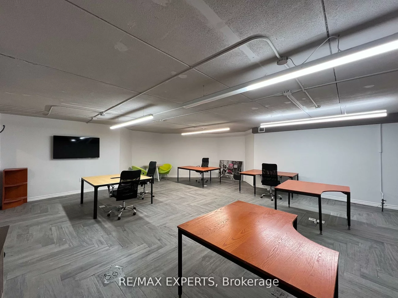 30, Wertheim, Beaver Creek Business Park, Richmond Hill
