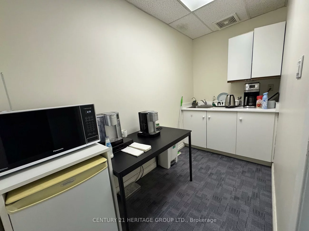 15, West Pearce, Beaver Creek Business Park, Richmond Hill