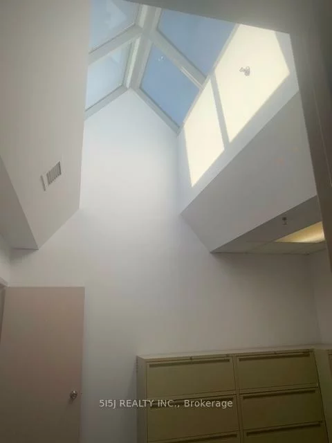 9120, Leslie, Beaver Creek Business Park, Richmond Hill