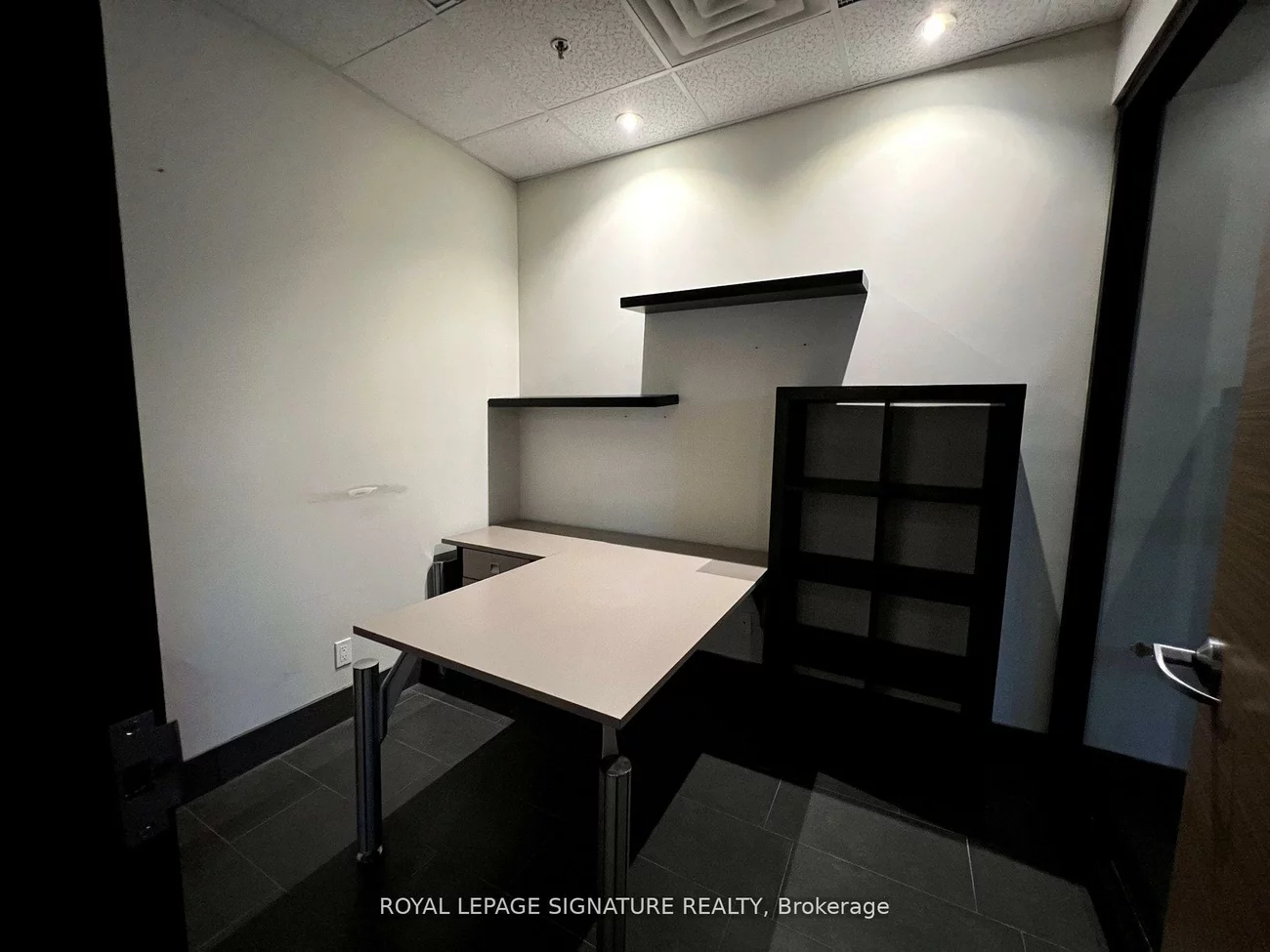 20, Wertheim, Beaver Creek Business Park, Richmond Hill