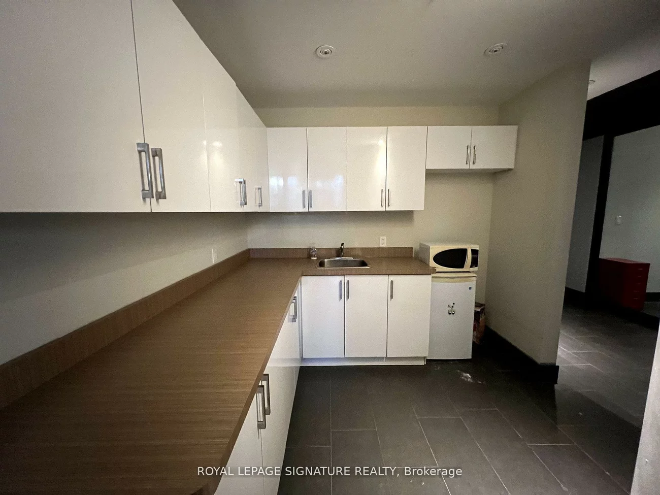 20, Wertheim, Beaver Creek Business Park, Richmond Hill