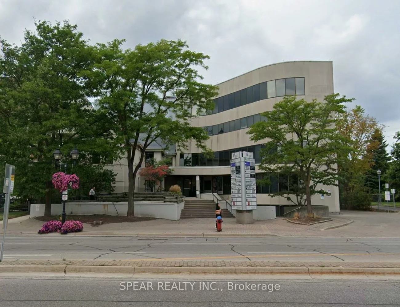 10350, Yonge, Mill Pond, Richmond Hill