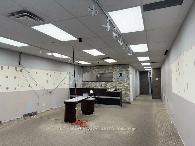 642, Major Mackenze, Crosby, Richmond Hill