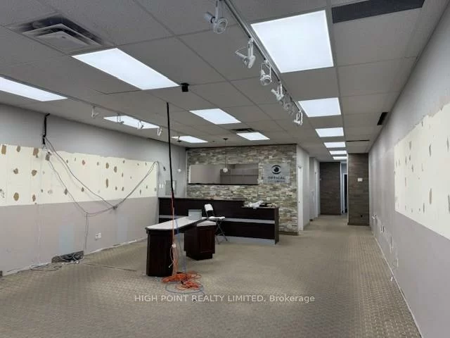 642, Major Mackenze, Crosby, Richmond Hill