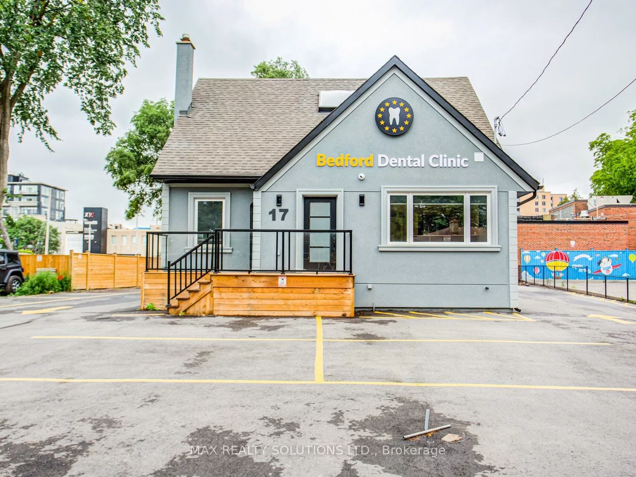 17, Bedford Park, Crosby, Richmond Hill