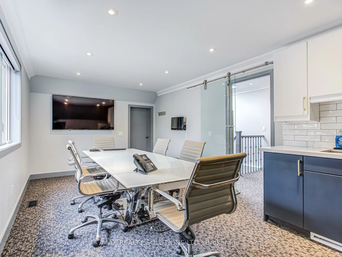 17, Bedford Park, Crosby, Richmond Hill