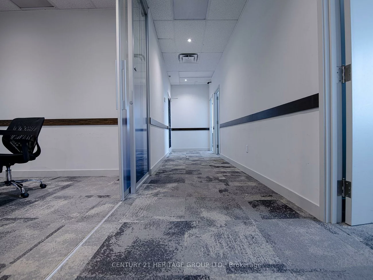 330, Highway 7, Doncrest, Richmond Hill