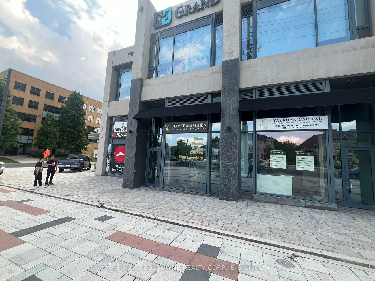 9080, Yonge, Langstaff, Richmond Hill