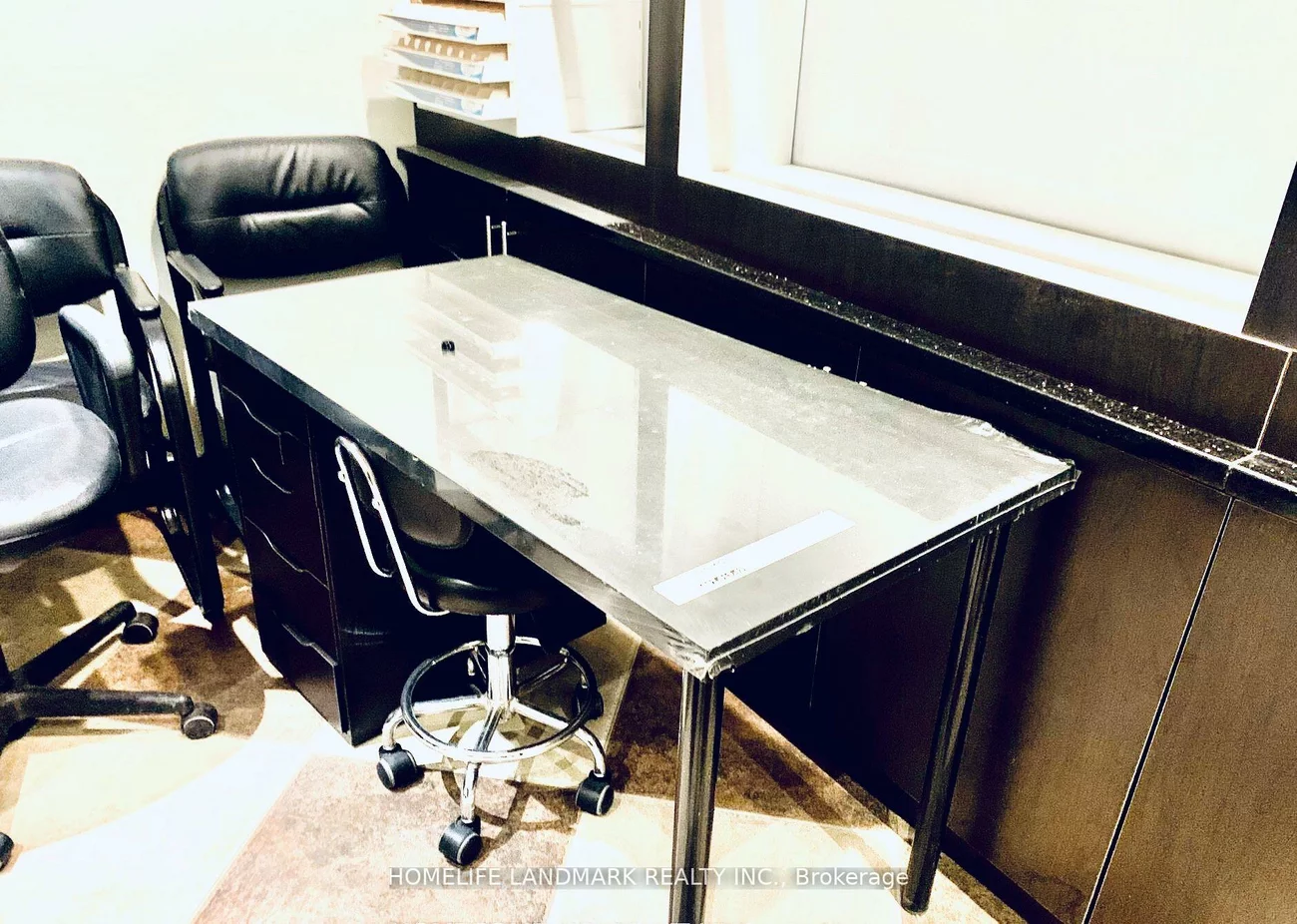 9425, Leslie, Headford Business Park, Richmond Hill