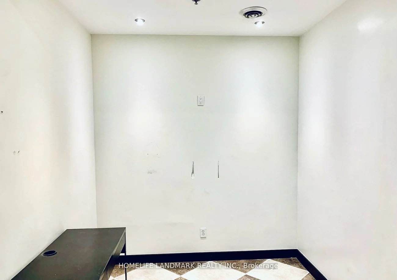 9425, Leslie, Headford Business Park, Richmond Hill