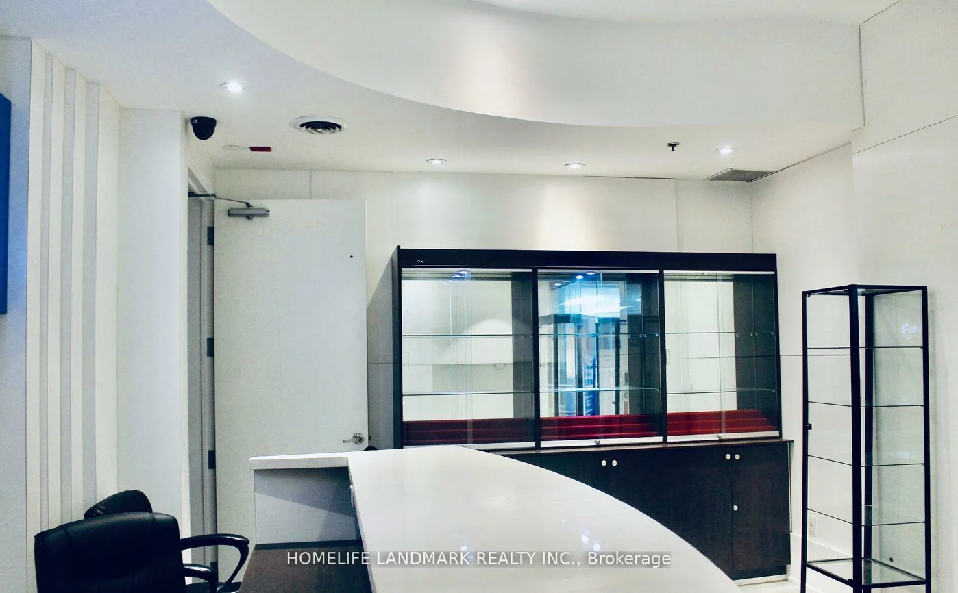 9425, Leslie, Headford Business Park, Richmond Hill