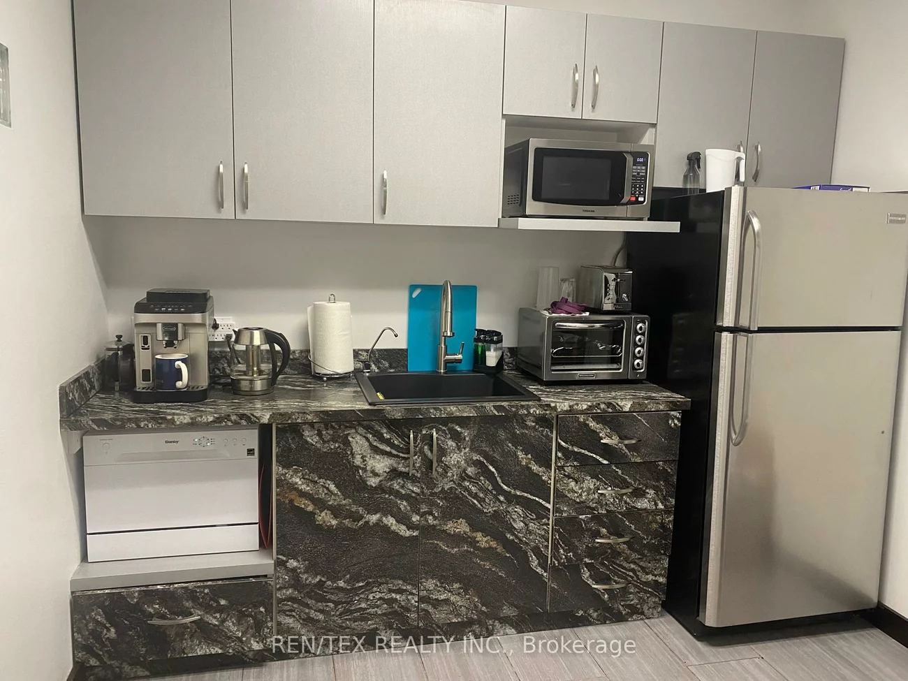 65, Beaver Creek, Beaver Creek Business Park, Richmond Hill