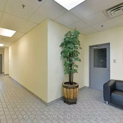 70, East Beaver Creek, Beaver Creek Business Park, Richmond Hill