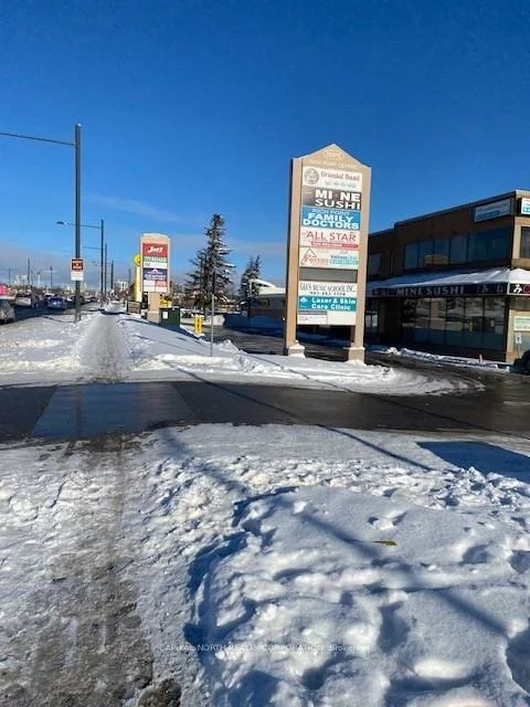 10815, Yonge, Devonsleigh, Richmond Hill