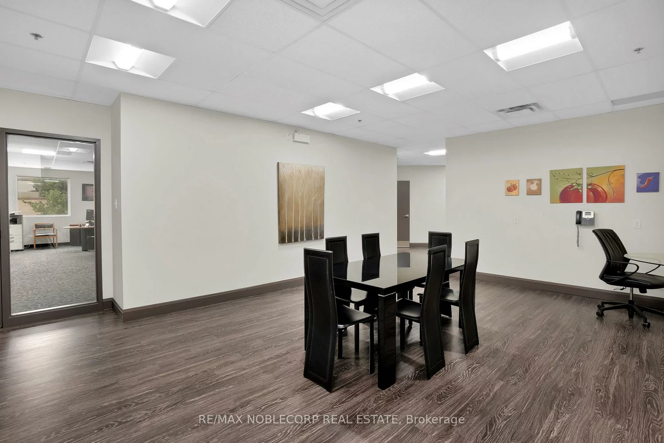 9033, Leslie, Beaver Creek Business Park, Richmond Hill