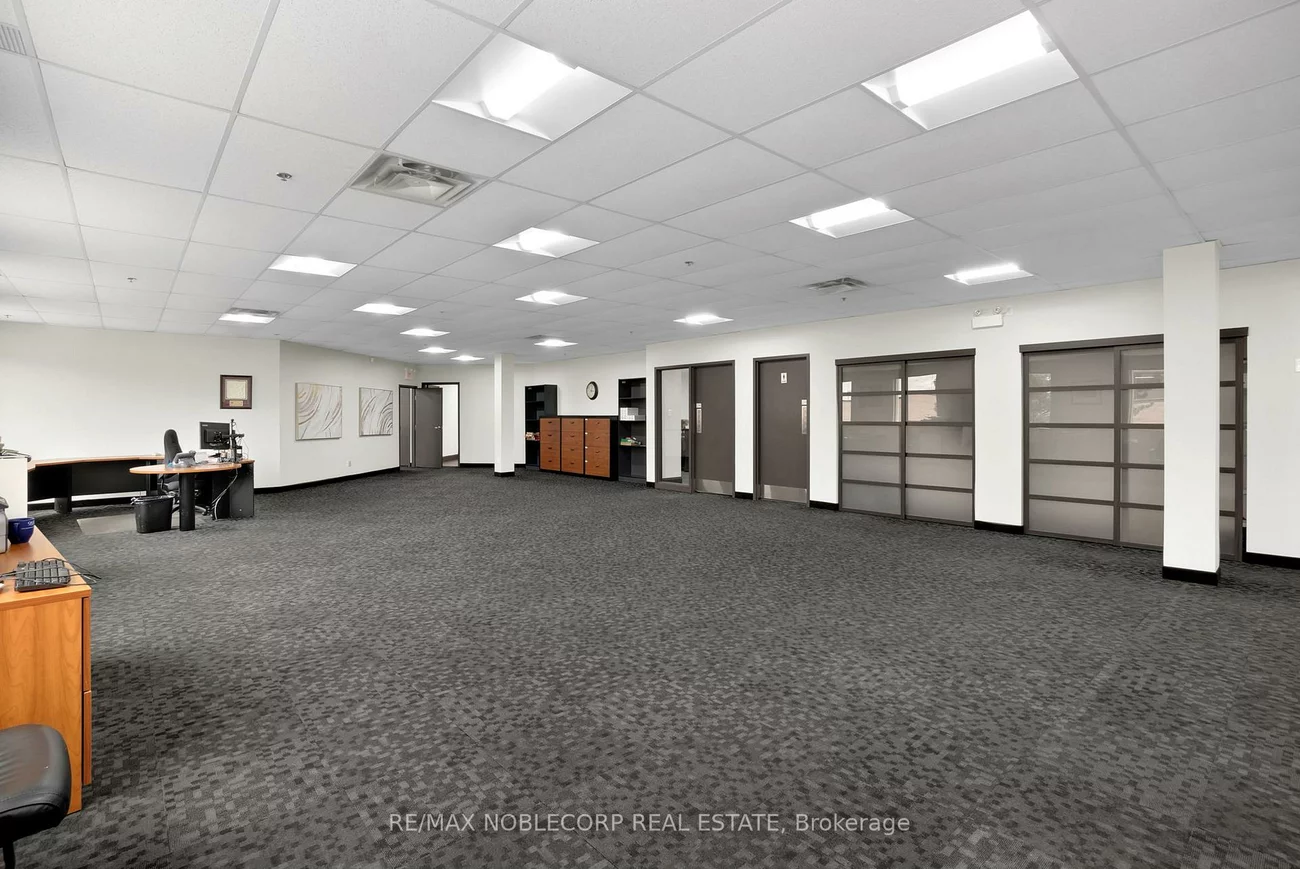 9033, Leslie, Beaver Creek Business Park, Richmond Hill