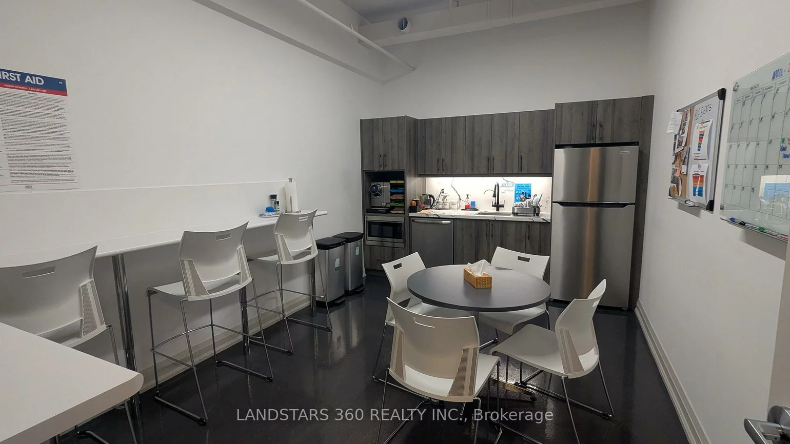 15, Wertheim, Beaver Creek Business Park, Richmond Hill