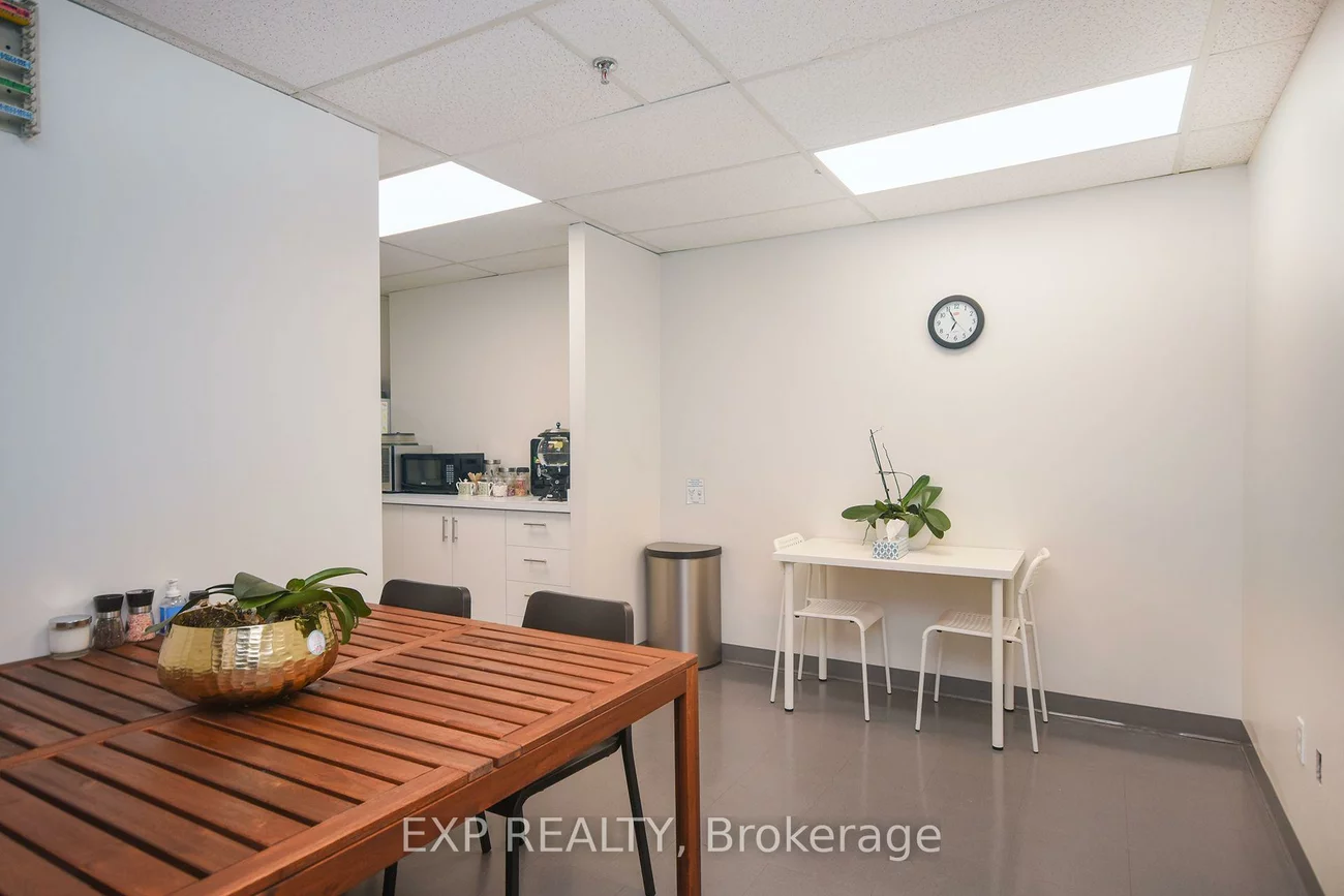 60, Granton, Beaver Creek Business Park, Richmond Hill