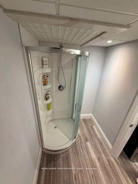 10212, Yonge, Mill Pond, Richmond Hill