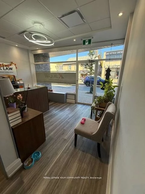 10212, Yonge, Mill Pond, Richmond Hill