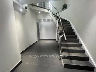 30, Wertheim, Beaver Creek Business Park, Richmond Hill