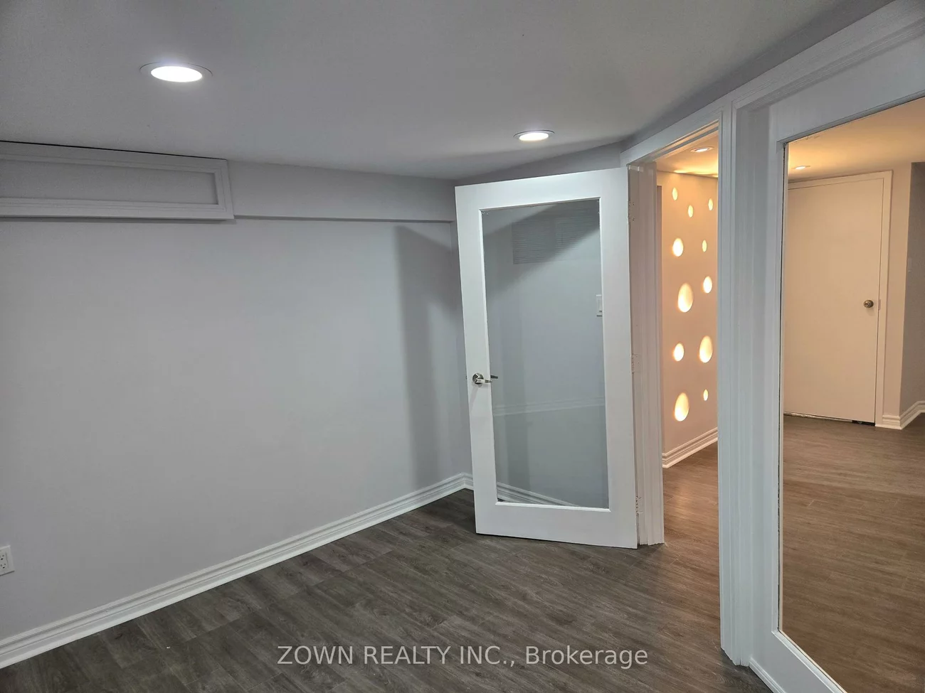 10014, Yonge, Mill Pond, Richmond Hill