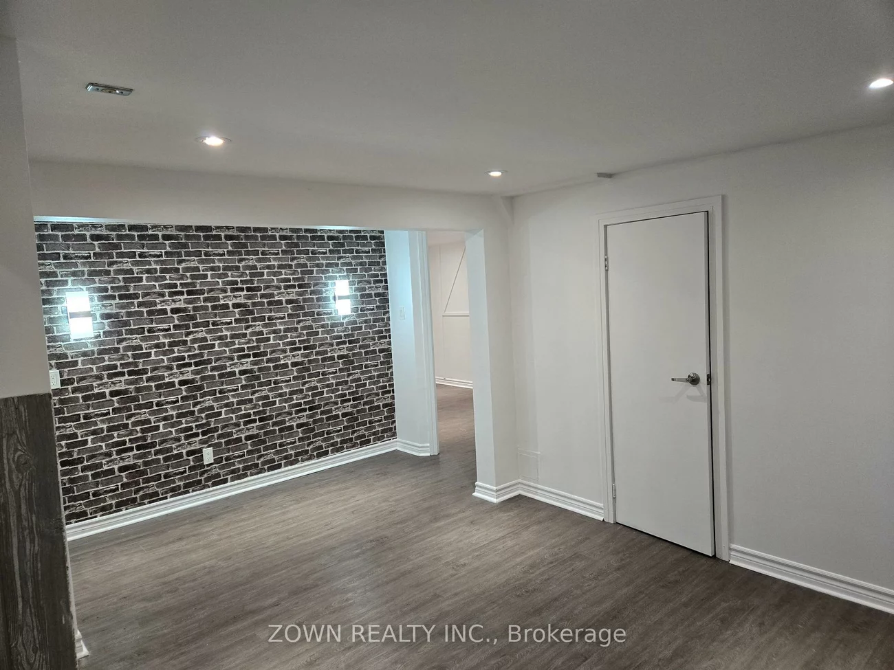 10014, Yonge, Mill Pond, Richmond Hill