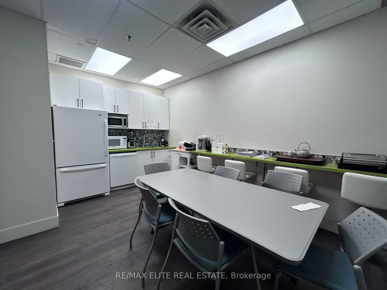 165, East Beaver Creek, Beaver Creek Business Park, Richmond Hill