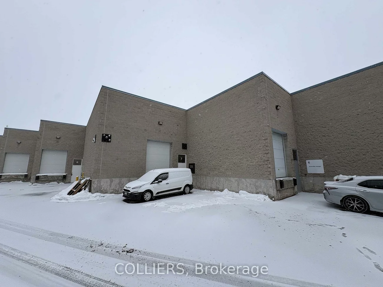 100, Leek, Beaver Creek Business Park, Richmond Hill