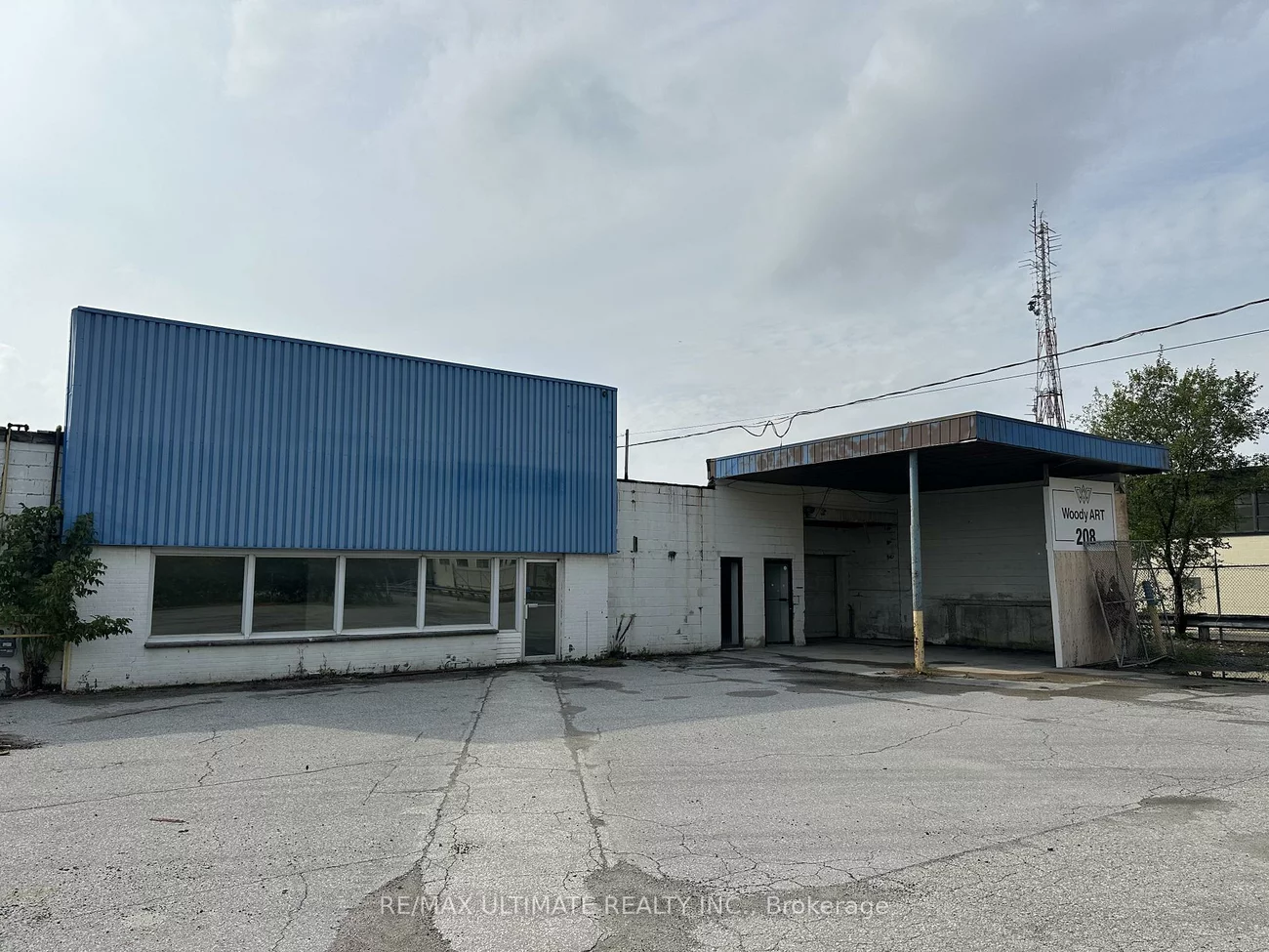 208, Newkirk, Crosby, Richmond Hill